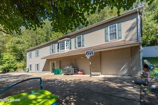 2226 Hillside Ave, Williamsport, PA 17701