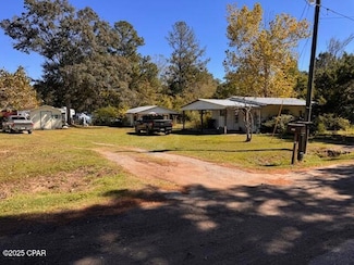 2611 Holmes Creek Rd, Vernon, FL 32462