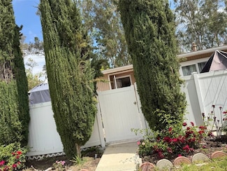 25779 Via Lomas Unit 170, Laguna Hills, CA 92653