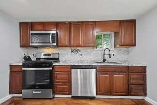 165 Turnpike Rd Unit 42, Westborough, MA 01581