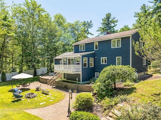 9 Chestnut Dr, Gilford, NH 03249