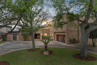 1416 Harbor View Dr, Galveston, TX 77550