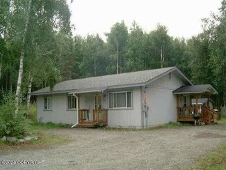 1020 W Balboa Dr, Wasilla, AK 99654