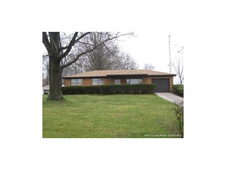 10940 School Ln NE, Palmyra, IN 47164