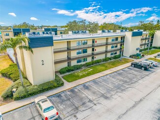 14130 Rosemary Ln Unit 2203, Largo, FL 33774