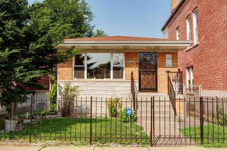 10010 S Indiana Ave, Chicago, IL 60628