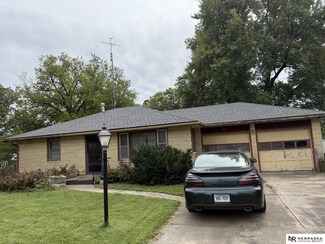 5645 Franklin St, Lincoln, NE 68506