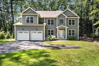 26 Coburn Ave, Nashua, NH 03063