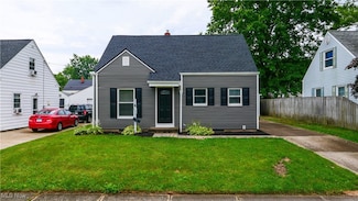 2405 Harding Rd, Cuyahoga Falls, OH 44223