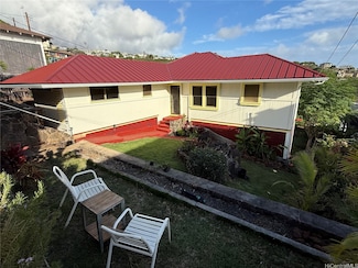 3825 Pukalani Place, Honolulu, HI 96816