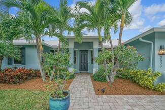 2633 SW 5th St, Boynton Beach, FL 33435