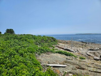 42 Cedar Beach Rd, Harpswell, ME 04003