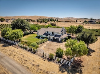 5055 Rancho La Loma Linda Dr, Paso Robles, CA 93446