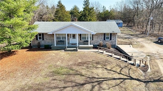 29510 McGee Rd, Sedalia, MO 65301