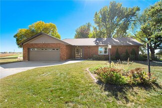 24100 Arnoldsville Rd, Dearborn, MO 64439