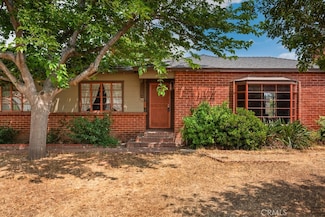 1131 S Vicentia Ave, Corona, CA 92882