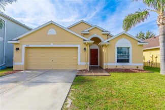 2422 Holly Pine Cir, Orlando, FL 32820