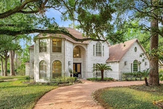 11810 Taylorcrest Rd, Houston, TX 77024