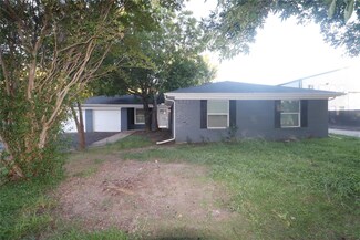 4909 Ben Day Murrin Rd, Fort Worth, TX 76126