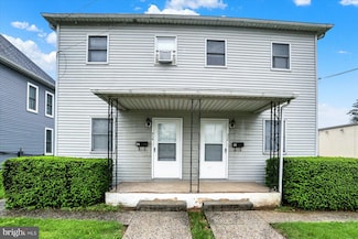512 E Main St, Mechanicsburg, PA 17055