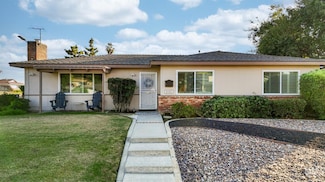 3131 Saratoga St, Bakersfield, CA 93306