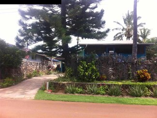 1726 St, Kualapuu, HI 96757