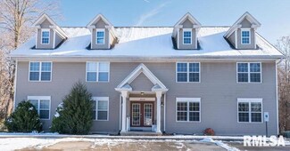 3444 W Dorchester Ridge Unit B, Peoria, IL 61604