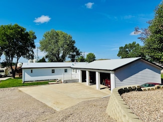 1116 27th St, Fort Benton, MT 59442