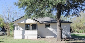 307 N Wilson St, Kaufman, TX 75142