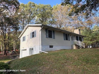 2595 Rising Hill Dr, Saylorsburg, PA 18353