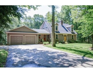 367 Leadmine Rd, Fiskdale, MA 01518
