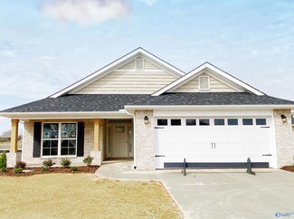 121 Sidney Ruth Dr, New Market, AL 35811