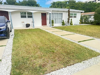 3807 Hayes St, Hollywood, FL 33021