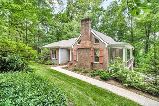 107 N Rainsong Rd, Dalton, GA 30720