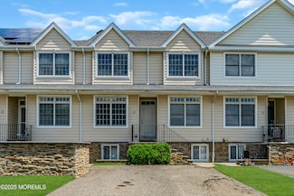 25 Rockefeller Dr, Lakewood, NJ 08701