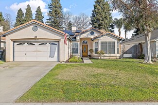 1530 E Sunnyside Ave, Visalia, CA 93292