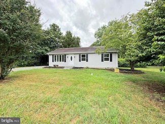 64 Barratts Chapel Rd, Felton, DE 19943