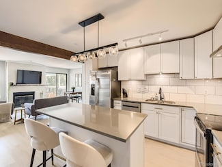 10343 E Peakview Ave Unit A, Englewood, CO 80111