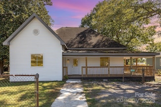 1205 S Lafayette St, Shelby, NC 28152