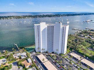 5200 N Flagler Dr Unit 1404, West Palm Beach, FL 33407