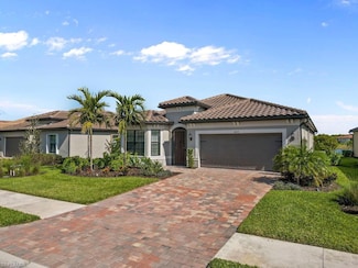 6225 Harmony Dr, Immokalee, FL 34142