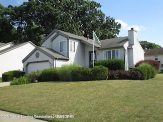 12885 Isle Royale Dr, Dewitt, MI 48820