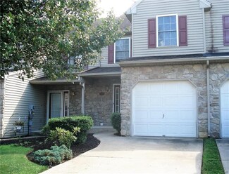 1710 Brookstone Dr, Alburtis, PA 18011