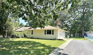 35339 N Hickory Ln, Round Lake, IL 60073