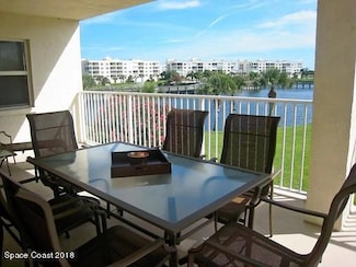 8911 Lake Dr Unit 206, Cape Canaveral, FL 32920