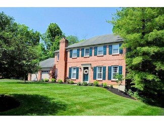 2183 Spinningwheel Ln, Cincinnati, OH 45244