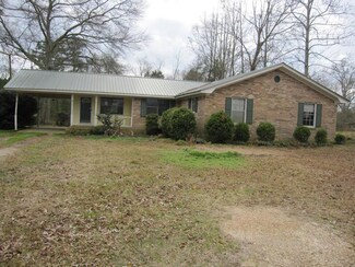 212 J P Parker Rd, Laurel, MS 39443