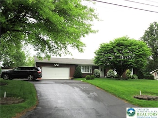 4596 Steuben Rd, Bethlehem, PA 18020