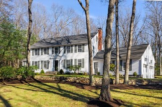 17 Heritage Dr, Lexington, MA 02420