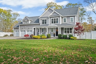 6 Hehns Farm Way, Hopkinton, MA 01748